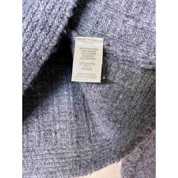 Max Studio Grey Textured Button-Up Sweater Cardigan Medium. Good - Picture 5 of 6